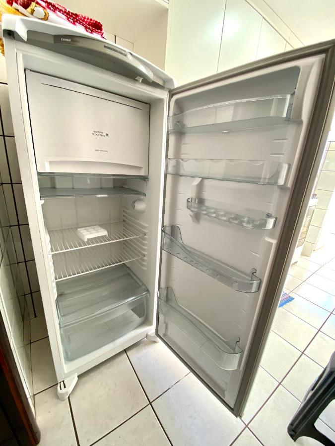Apto No Centro Perto Do Shopping Com 2 Quartos De Casal Arcond Wifi Fibra Homeoffice E Garagem Em ドウラドス エクステリア 写真