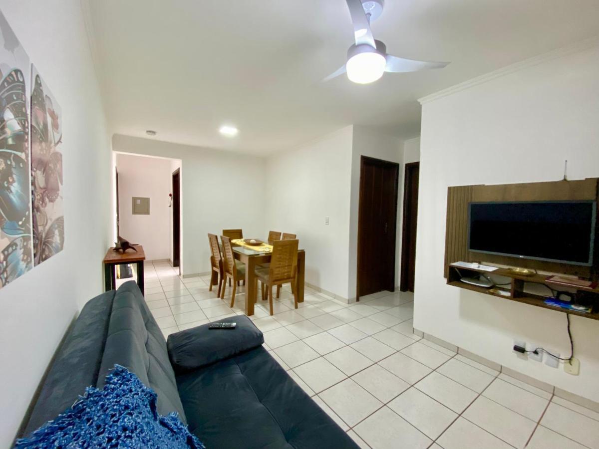 Apto No Centro Perto Do Shopping Com 2 Quartos De Casal Arcond Wifi Fibra Homeoffice E Garagem Em ドウラドス エクステリア 写真